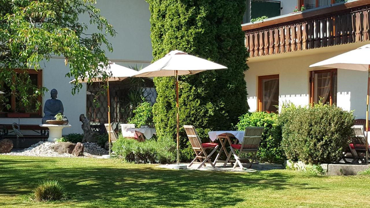 Villa Martini Boutiquehotel (Adults Only) Velden am Worthersee Bagian luar foto